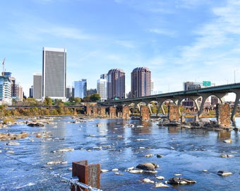Richmond Virginia Framed Photo (30×45 cm)