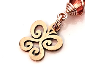Dijes de mariposa, acero inoxidable chapado en oro rosa de 24 kt, 14x12x1 mm, orificio de 1,5 mm, tamaño de lote de 4 a 6 dijes, #1666 RG
