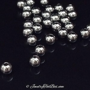 6mm Beads, Stainless Steel Round, 1.5mm Hole, 201 Grade Stainless, Hypoallergenic, Non Tarnish, Lot Size 25 to 100, #1524