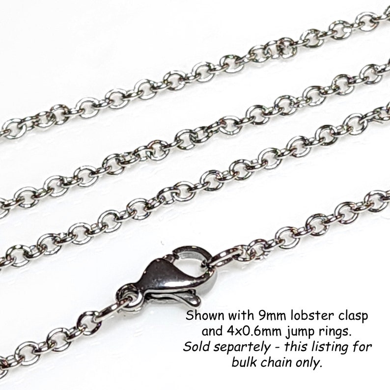 Puede incluir: Collar de cadena de plata con cierre de langosta y anillos de salto. Se muestra con cierre de langosta de 9 mm y anillos de salto de 4x0,6 mm. Se vende por separado - esta lista para cadena a granel solamente.