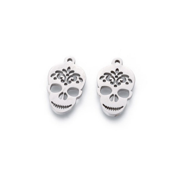 4 Sugar Skull Charms, Stainless Steel Pendants, Day of the Dead Jewelry Finding, 17x10x1.5mm, 1.2mm hole, Lot Size 4 to 20, #1690