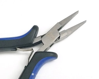 Flat Nose Pliers, Jewelry Making Tools, Ergonomic Grip Handles, Box Joint, Return Leaf Spring, Beadsmith Brand, #1161 53