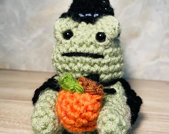 Wizard Frog  Halloween Decor,  Mini Autumn Decorations, Handmade Magic Frog Plush