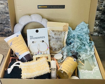Luxury Gift Box For Wives, Daughters, Sisters, Aunts and Teens