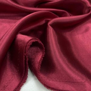 Crystal Satin Fabric – 150 cm Wide – Shiny / Soft – For Dresses, Decor, Evening Wear & More