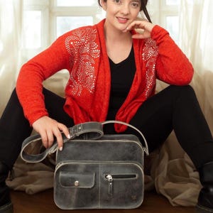 Gray Leather Crossbody Bag: Vintage Style Mini Shoulder Bag