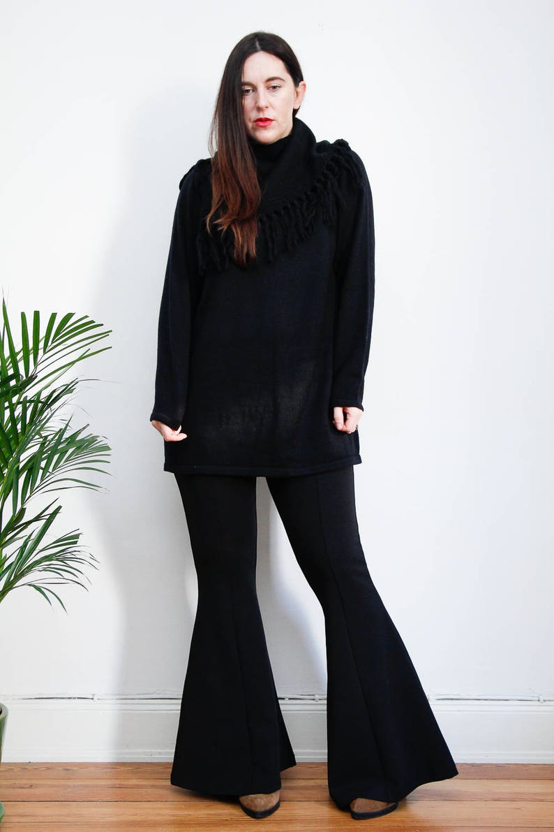 Vintage Fringe Tassel Black Wool Knitted Roll Neck Sweater Jumper 80/'s