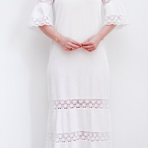 Vintage White Cotton Lace Mexican Wedding Dress Kaftan Oaxaca Dress 70's image 4