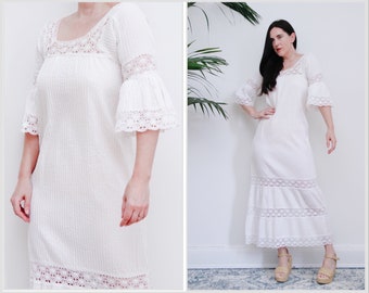 Vintage White Cotton Lace Mexican Wedding  Dress Kaftan Oaxaca Dress 70's