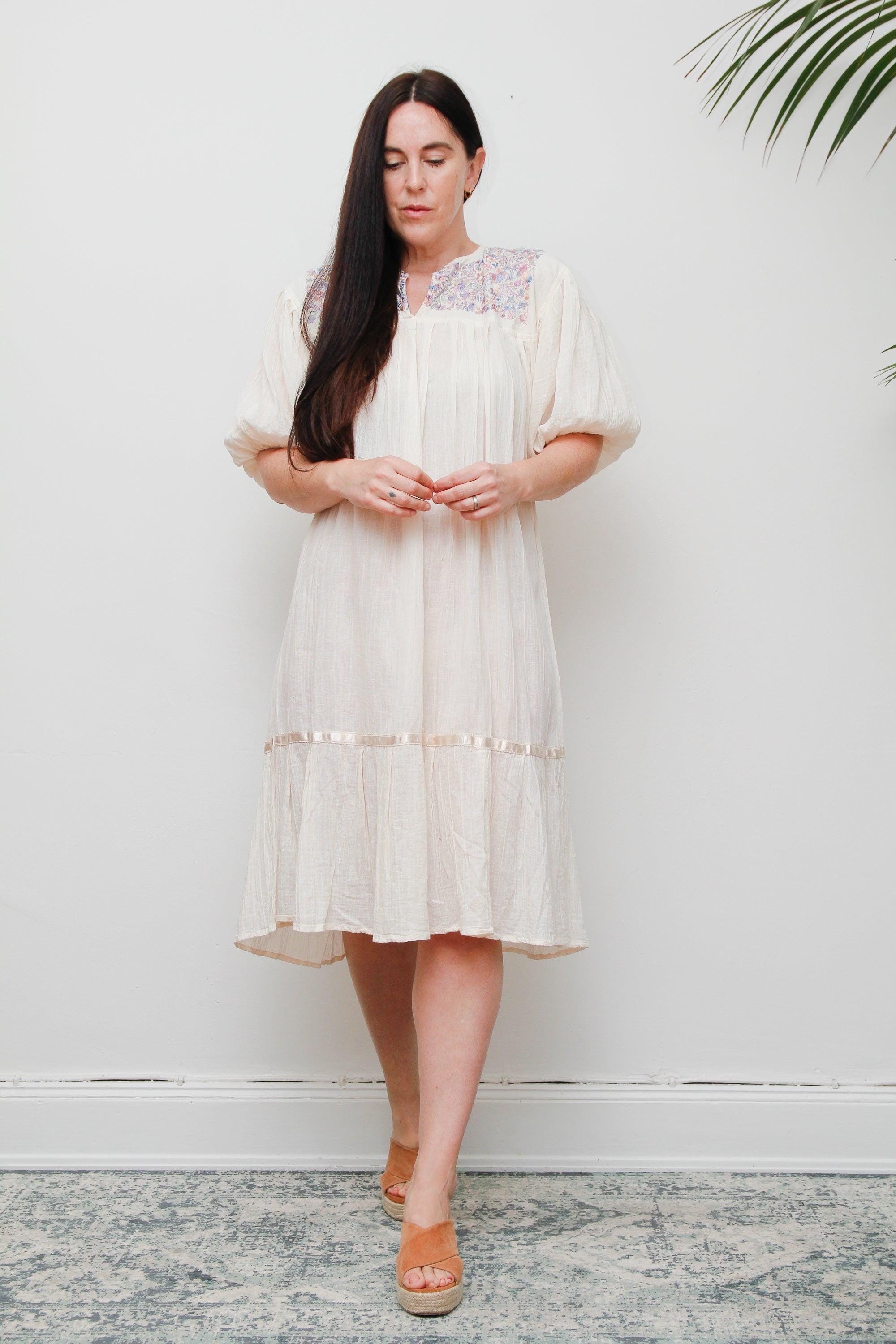 ワンピース 70s Floral Cotton Gauze Dress Vintage 70's Floral Indian Gauze Cotton Sun Dress