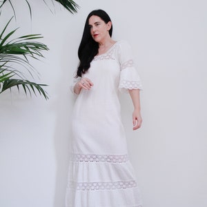 Vintage White Cotton Lace Mexican Wedding Dress Kaftan Oaxaca Dress 70's image 9