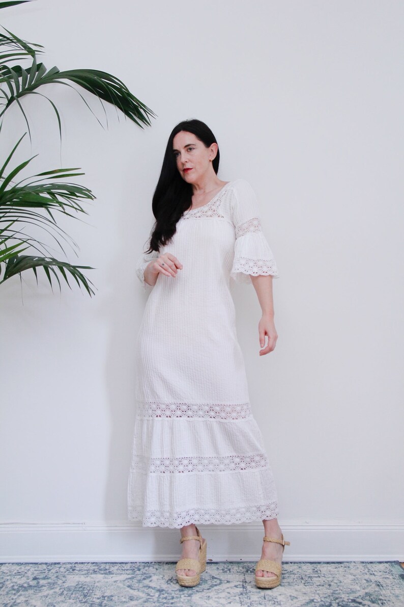 Vintage White Cotton Lace Mexican Wedding Dress Kaftan Oaxaca Dress 70's image 9