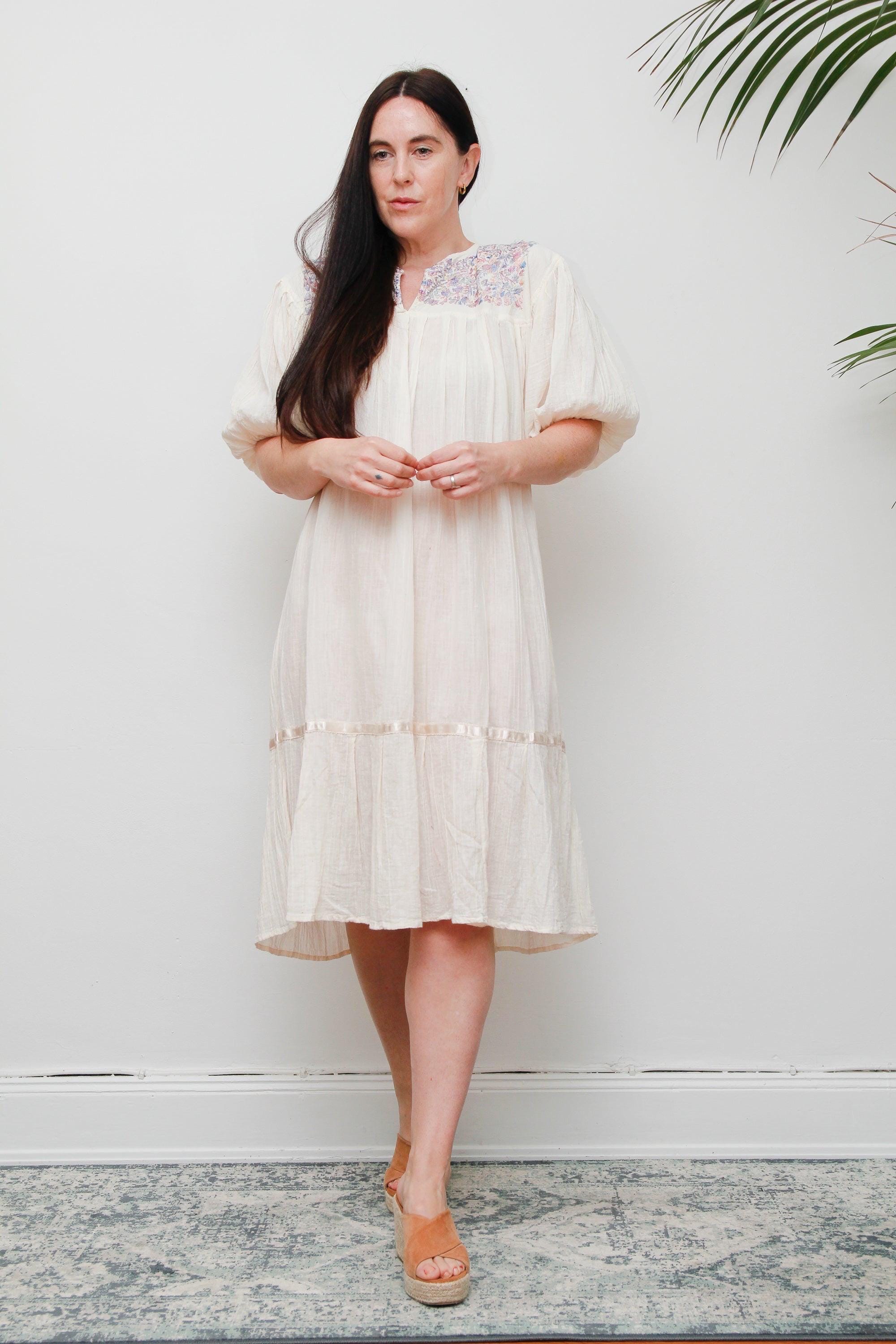 ワンピース 70s Floral Cotton Gauze Dress Vintage 70's Floral Indian Gauze Cotton Sun Dress