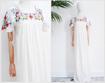 Vintage Cotton Gauze Floral Mexican Dress Embroidered Oaxaca Maxi Dress 70’s