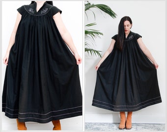 Vintage Black Floral Indian Cotton Smock Maxi 70’s Dress