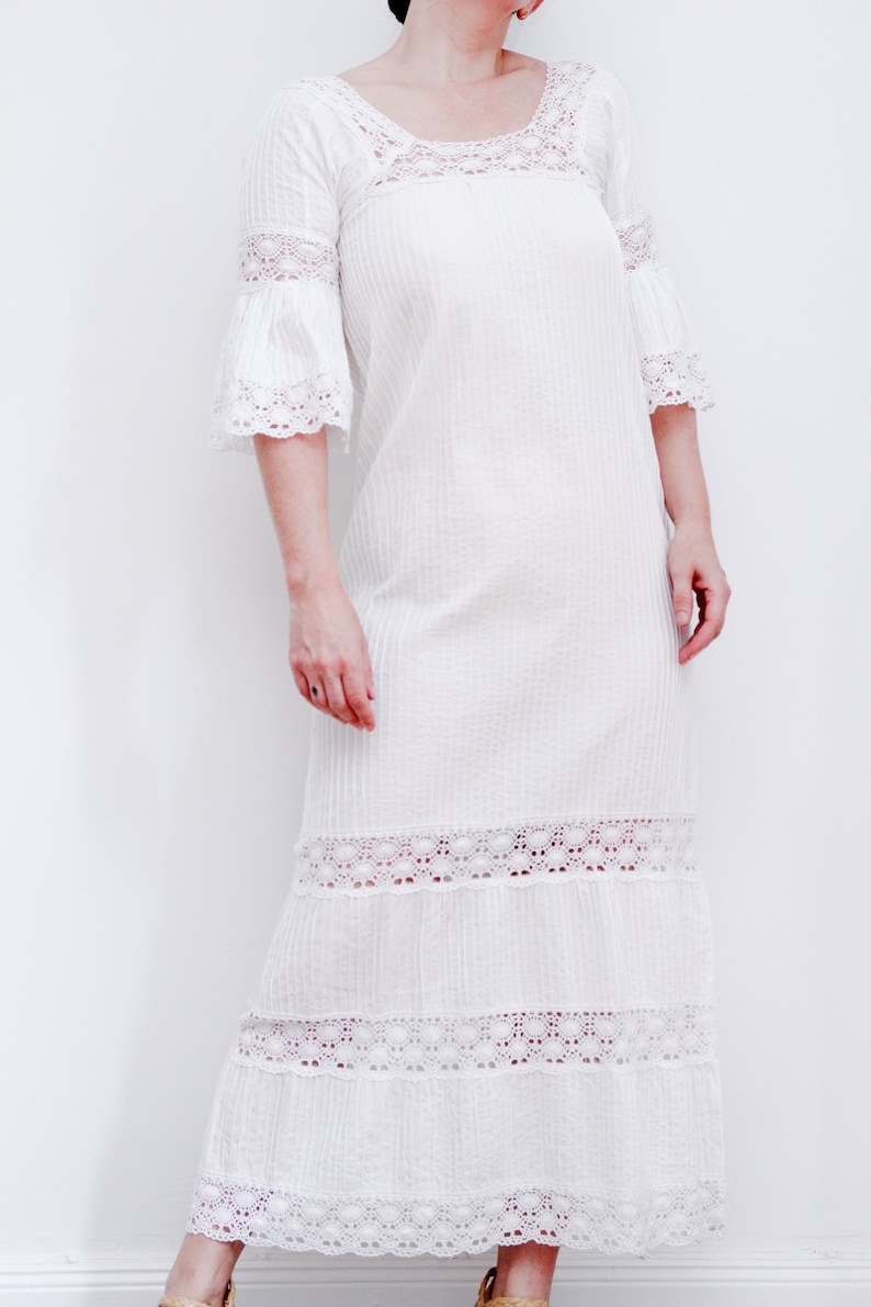 Vintage White Cotton Lace Mexican Wedding Dress Kaftan Oaxaca Dress 70's image 10