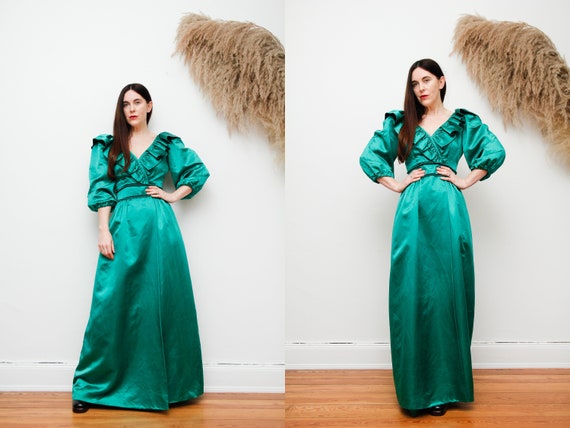 Vintage Silk Satin Prairie Gothic Frill Puff Sleev