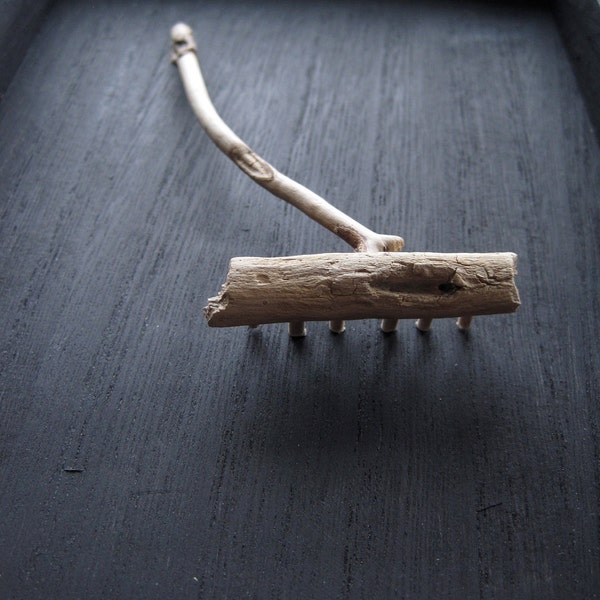 Mini Drift Wood Zen Garden Rake.