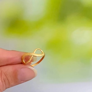 Gold Infinity Ring, Infinite Love Ring, Gold Infinity Knot Ring, Midi Ring Gift, Eternity Ring Band, Sister Infinity ring, Friendship Ring