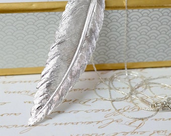 Silver Feather Pendant, Silver Feather Charm Necklace, Bohemian Feather Necklace, Bridesmaid Necklace, Bridesmaid Gifts, Feather Jewelry