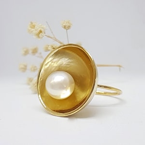 Christmas Women&#39;s Pearl Ring Gift, Gold Statement Ring, Gold Pearl Ring, Pearl Statement Jewelry, Dome Ring, Gold Bowl Ring, Asymmetric Ring