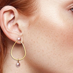 Teardrop Pearl Earrings, Brides Asymmetric Earrings, Drop Pearl Earrings, Bridal Teardrop Pearl Jewelry, Wedding Bride pearl earrings