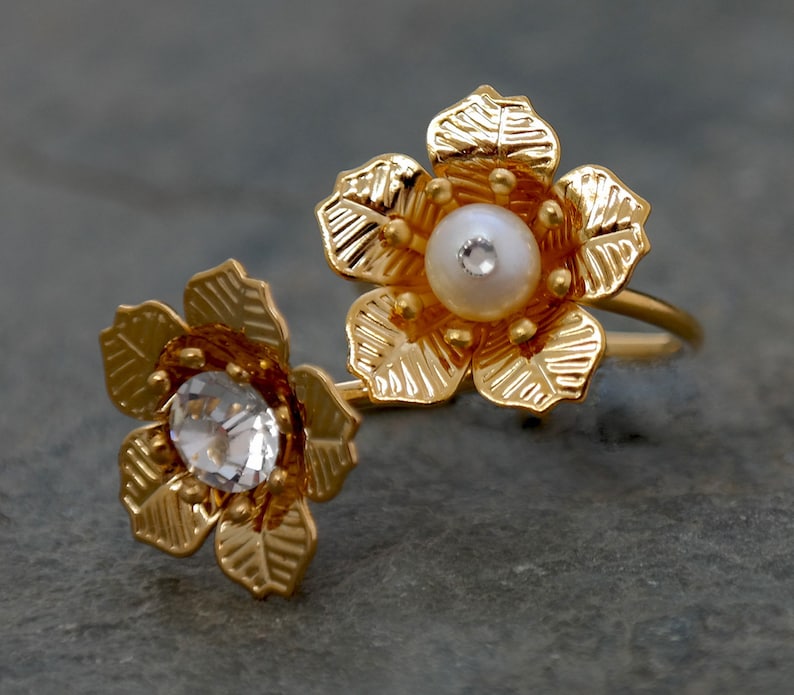 Bridesmaid Accessory Gold Rhinestones Ring Bridal Jewelry Wedding Ring Blossom Ring Bridesmaid Gift Pearl Flower Ring Gold Pearl Ring
