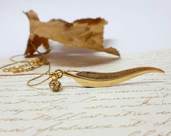Bridal Leaf Necklace, Gold Leaf Elegant Necklace, Botanical Gold Necklace, Long Leaf Pendant, Gold Charm Leaf Necklace