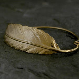 Gold Feather Cuff Bracelet, Gold Feather Bracelet, Golf Bracelet, Bridal Feather Bracelet, Dainty Feather Bracelet, Unique Feather Bracelet image 6