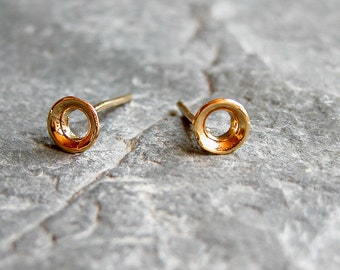 Gift For Her, Gold Stud Earrings, Gold Studs, Minimalist Look Earrings, Tiny gold stud earrings, Circle stud earrings, Gold circle studs