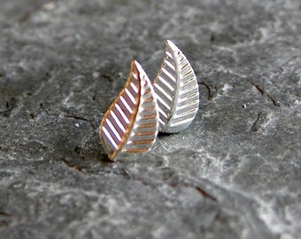 Pendientes de hoja de plata, inspirados en la naturaleza, delicadas joyas otoñales.
