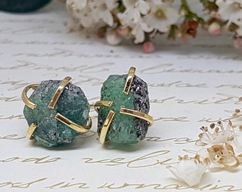 Raw Emerald Earrings, Raw Emerald Stud Earrings, Gold Emerald Earrings, May Birthstone Earrings, Rough Gemstone Earrings, Green Earrings