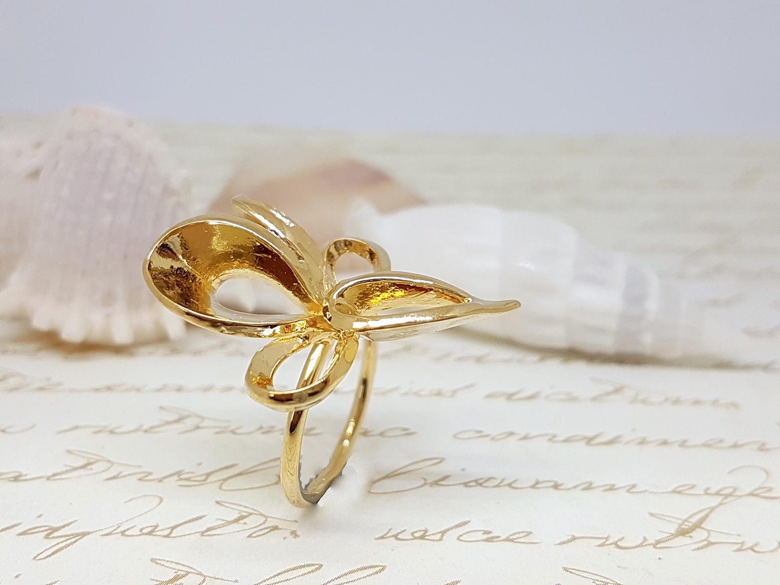 Modern Design Unique Gold Ring Flower Gold Ring Floral Gold Ring Flower Ring Modern Classic Ring Urban Ring Solitaire Feminine Ring Etsy
