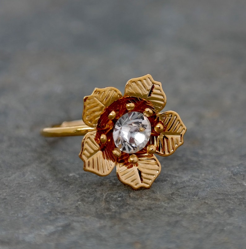 Bridesmaid Accessory Gold Rhinestones Ring Bridal Jewelry Wedding Ring Blossom Ring Bridesmaid Gift Pearl Flower Ring Gold Pearl Ring