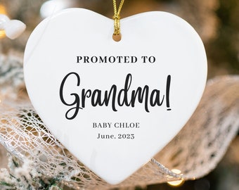 Promoted To Grandma / Grandma Ornament / Pregnancy Announcement / New Grandma / Personalized Gift For Grandma / Grandma Christmas Ornament