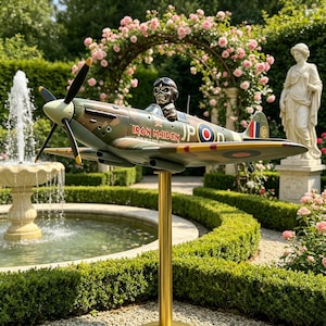 Girandola da giardino 3D Iron Maiden Spitfire, decorazione da giardino in metallo a forma di aereo da combattimento della Seconda Guerra Mondiale, mulino a vento da esterno ispirato a una rock band