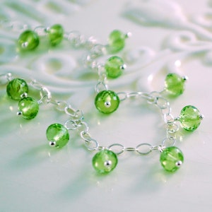 Pulsera de peridoto genuina, plata de ley u oro, colgantes de color verde lima, piedra de nacimiento de agosto, joyas de piedras preciosas, envío gratuito, hecho a pedido