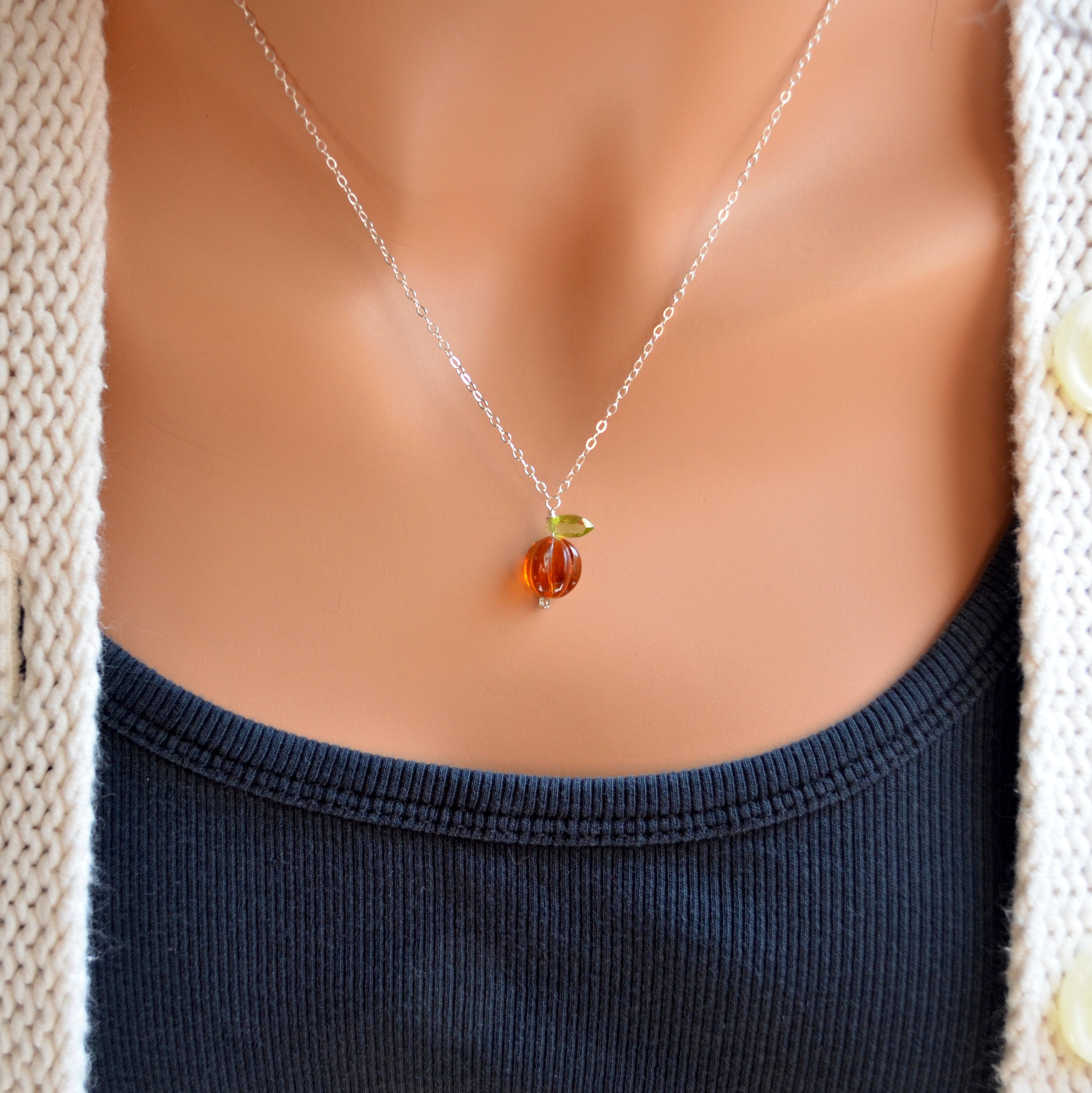Halloween Pumpkn Bezel | UV Resn | Necklaces/keychan | Gothc - Etsy Halloween Pumpkn Bezel | UV Resn | Necklaces/keychan | Gothc - Etsy