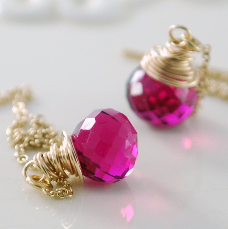 Pink Ohrringe, Quarz Edelstein Einfädler, AAA Zwiebel, Hell Fuchsia, Zarte Luxe, Wire Wrapped, Gold Schmuck, Kostenloser Versand Bild 1