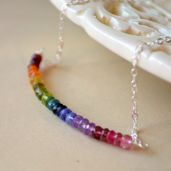 Regenbogen-Halskette, Gold oder Sterling Silber Schmuck, Zeile der hellen Edelsteinen, echten halbkreisförmiger Steine, einstellbar, Gratis Versand