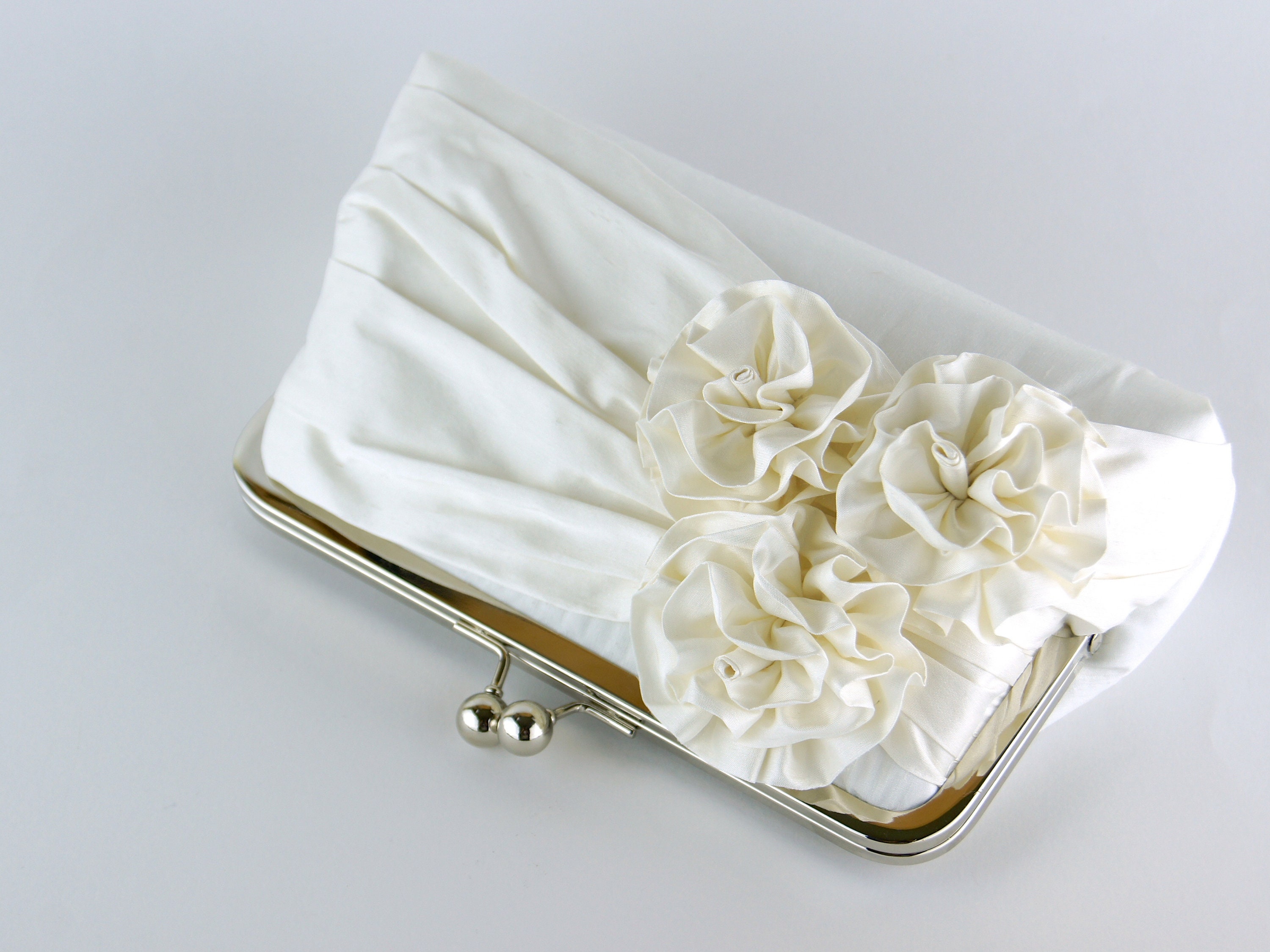 SCARF CLUTCH REIGN OF ROSES main image 1