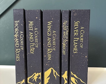 Custom ACOTAR Set with Mountain Spines