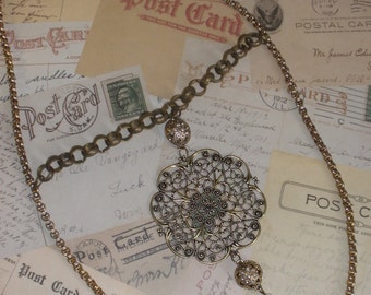 Queen Victoria Necklace