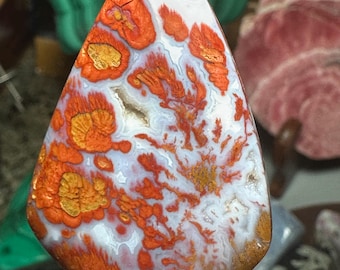 Wingate Pass Plume Agate Cabochon + Death Valley Plume Agate + MagicStones