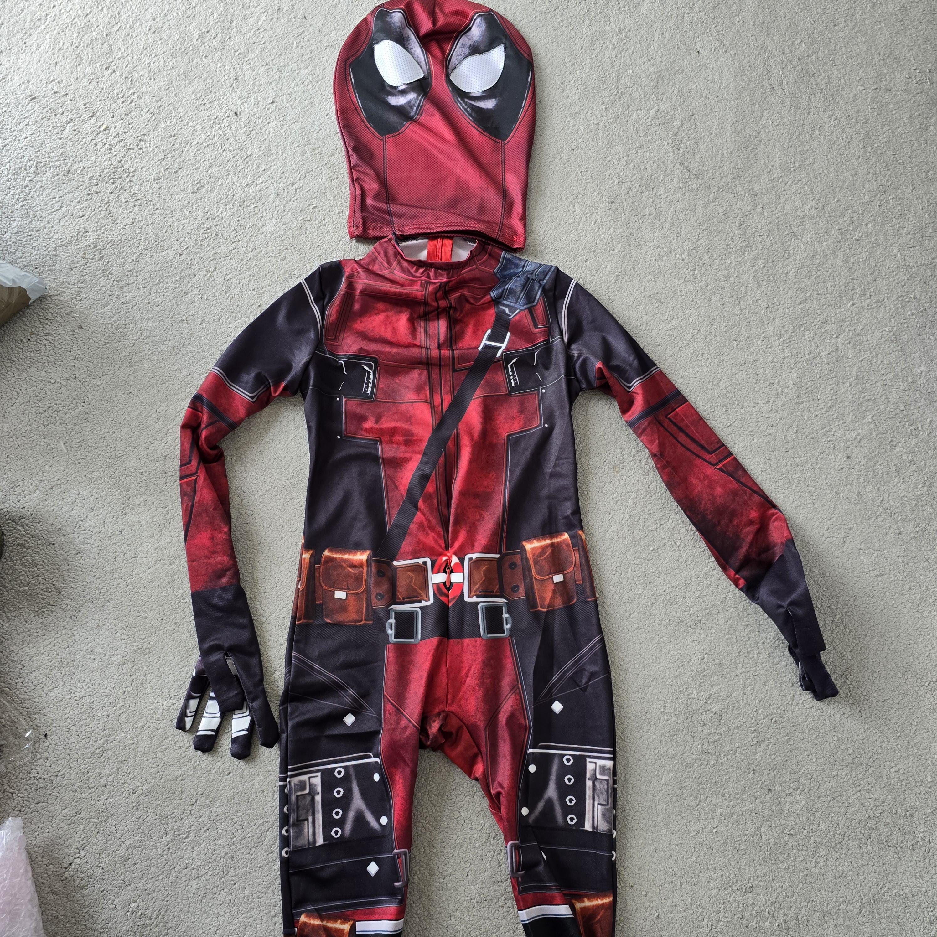 Deadpool costume - Etsy 日本