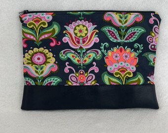 Zipper Pouch with Vinyl Accent - Amy Butler Bright Heart