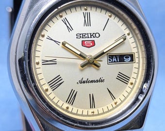 Vintage Seiko 5 Automatik Tag Datum Bewegung Nr. 7S26A Japan Herrenuhr Herrenuhr