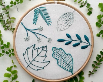 Beginner embroidery kit.Spring leaf stitch sampler. Modern needlework.Embroidery hoop art.Hand Embroidery tutorial.DIY kit.Botanical pattern