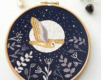 Full Moon Barn Owl Embroidery PDF Pattern. Needle Painting Tutorial