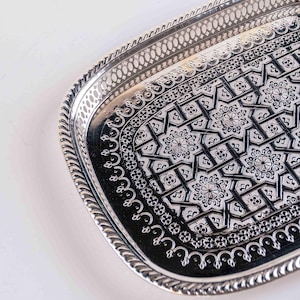 Handmade Vintage silver Moroccan Brass Tea Tray – Handcrafted Moroccan Tea Serving Tray or Brass Table –Traditional Moroccan Tea Table Decor